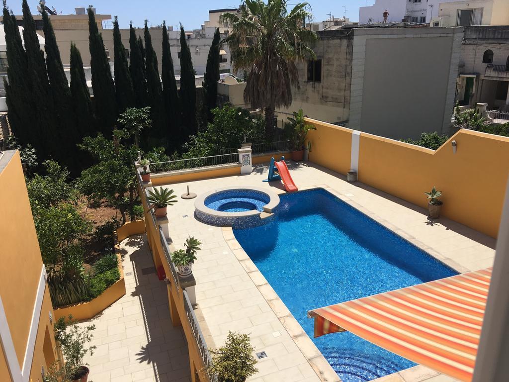 Lija Central Villa Flatlet With Pool - Free Parking And Wifi מראה חיצוני תמונה
