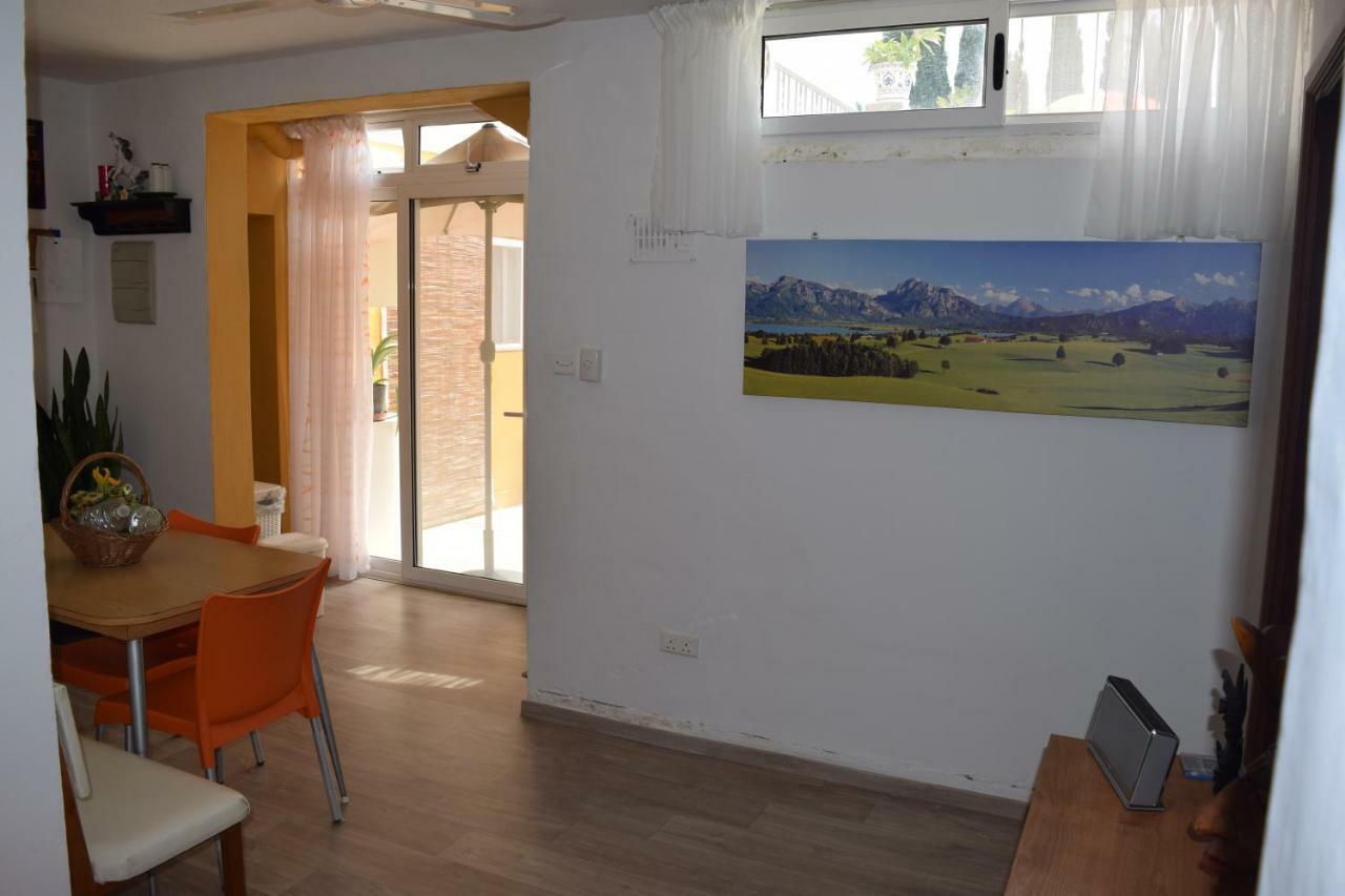 Lija Central Villa Flatlet With Pool - Free Parking And Wifi מראה חיצוני תמונה